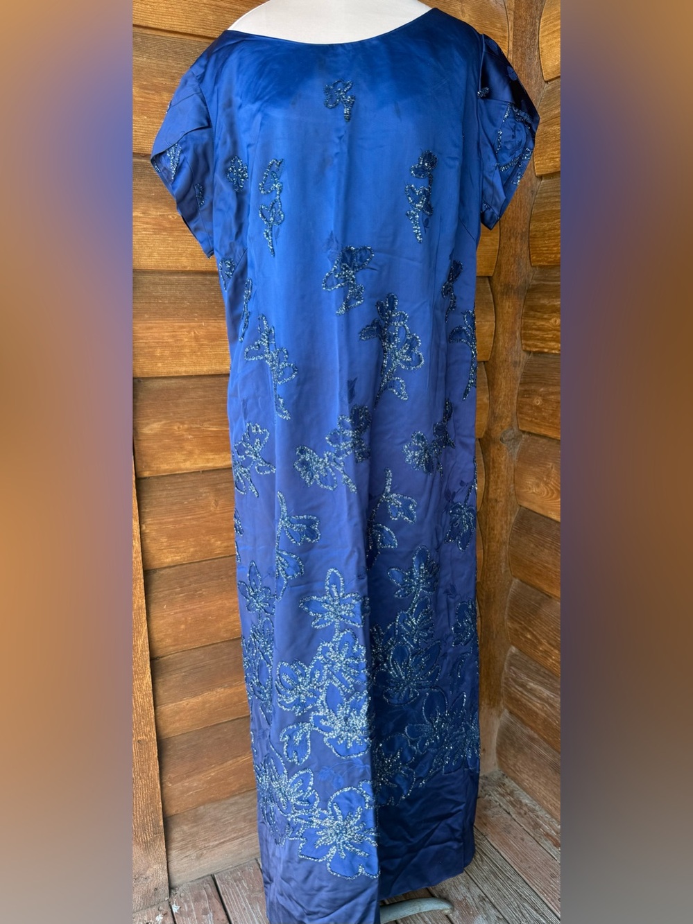 Vintage 1950/60 brocade and beaded dress. Large